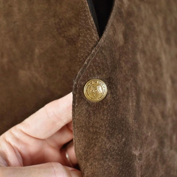 Scully Suede Vest - Great Condition/Adjustable - Size XXL - Picture 4 of 8